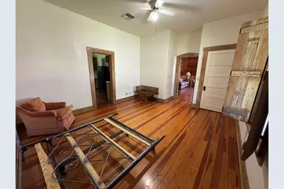 509 W Creek St, Fredericksburg, TX 78624 - Photo 16
