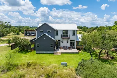 1556 Pfiester Rd, Fredericksburg, TX 78624 - Photo 4