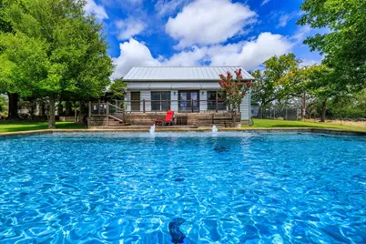 1556 Pfiester Rd, Fredericksburg, TX 78624 - Photo 20