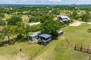 1556 Pfiester Rd, Fredericksburg, TX 78624 - Photo 48