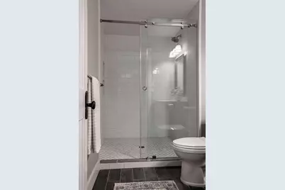 609 W Austin St, Fredericksburg, TX 78624 - Photo 24