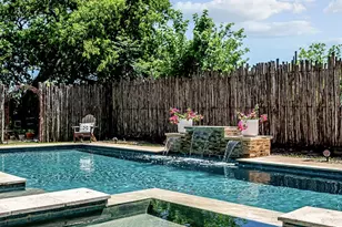 609 W Austin St, Fredericksburg, TX 78624 - Photo 38