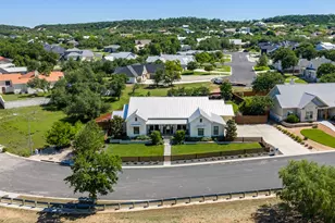 2214 Stone Meadow, Fredericksburg, TX 78624 - Photo 30
