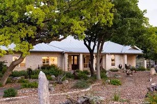 4205 Fredericksburg Rd, Kerrville, TX 78028 - Photo 4