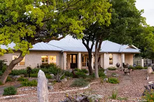 4205 Fredericksburg Rd, Kerrville, TX 78028 - Photo 4