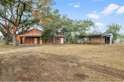 604 N Cherry St, Fredericksburg, TX 78624 - Photo 12