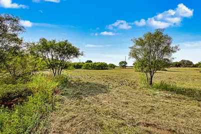 179 Woodland Dr, Fredericksburg, TX 78624 - Photo 4