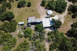 232 Spring Rd, Fredericksburg, TX 78624 - Photo 2