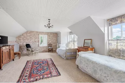 209 W San Antonio St, Fredericksburg, TX 78624 - Photo 22