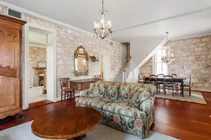 209 W San Antonio St, Fredericksburg, TX 78624 - Photo 10
