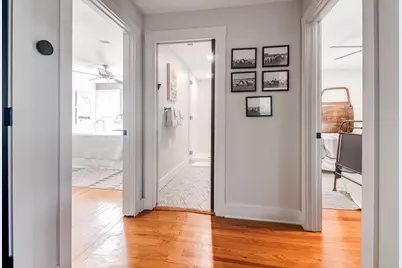 212 W Peach St, Fredericksburg, TX 78624 - Photo 12