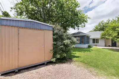 1003 Avenue A, Fredericksburg, TX 78624 - Photo 30