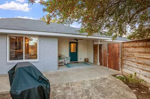 1003 Ave A, Fredericksburg, TX 78624 - Photo 24