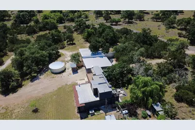 228 &amp; 232 Spring Rd, Fredericksburg, TX 78624 - Photo 2