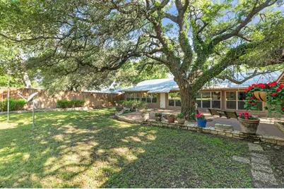 607 Franklin, Fredericksburg, TX 78624 - Photo 36