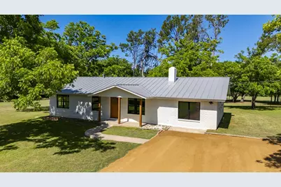 125 W Lower Crabapple Rd, Fredericksburg, TX 78624 - Photo 2