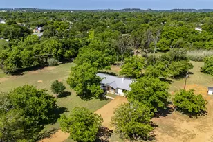 125 W Lower Crabapple Rd, Fredericksburg, TX 78624 - Photo 18