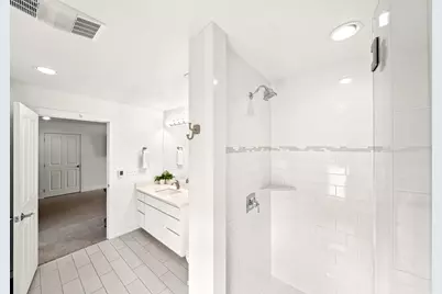 306 S Acorn St, Fredericksburg, TX 78624 - Photo 36