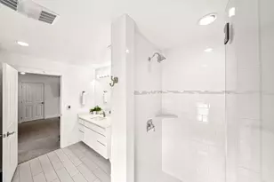 306 S Acorn St, Fredericksburg, TX 78624 - Photo 36