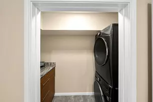 306 S Acorn St, Fredericksburg, TX 78624 - Photo 48