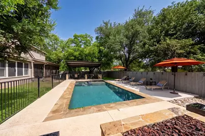 306 S Acorn St, Fredericksburg, TX 78624 - Photo 54