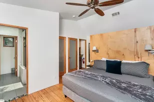 406 W Schubert St, Fredericksburg, TX 78624 - Photo 18