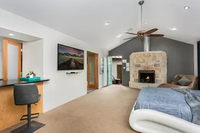 406 W Schubert St, Fredericksburg, TX 78624 - Photo 12