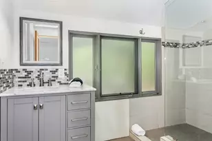 406 W Schubert St, Fredericksburg, TX 78624 - Photo 16