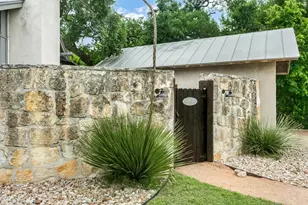 406 W Schubert St, Fredericksburg, TX 78624 - Photo 48