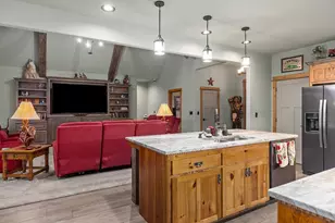 195 Kamira Dr, Kerrville, TX 78028 - Photo 14