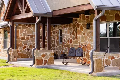 195 Kamira Dr, Kerrville, TX 78028 - Photo 6