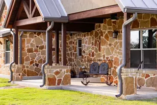 195 Kamira Dr, Kerrville, TX 78028 - Photo 6