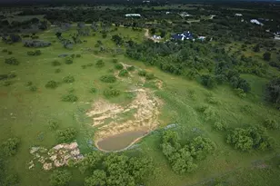 272 Slate Rock Rd, Willow City, TX 78675 - Photo 2
