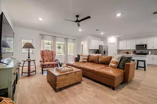 717 Tranquility Ln, Fredericksburg, TX 78624 - Photo 10