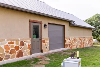 195 Kamira Dr, Kerrville, TX 78028 - Photo 38