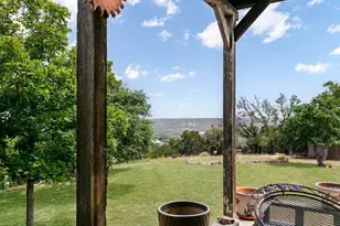 260 Chinaberry Ln, Fredericksburg, TX 78624 - Photo 2