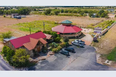 10207 E US Hwy 290, Fredericksburg, TX 78624 - Photo 1