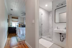 203 W Travis St, Fredericksburg, TX 78624 - Photo 12