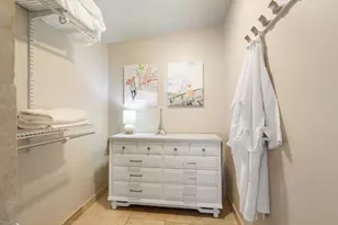 202 Bluebonnet, Fredericksburg, TX 78624 - Photo 28