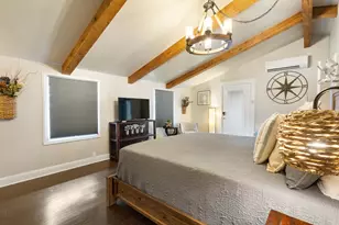 202 Bluebonnet, Fredericksburg, TX 78624 - Photo 28