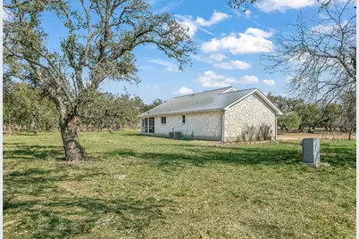 19998 Fm 2093, Fredericksburg, TX 78624 - Photo 42