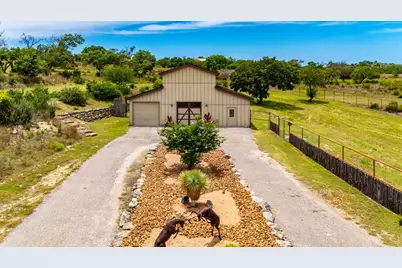 1454 Kendall Jackson, Comfort, TX 78010 - Photo 2