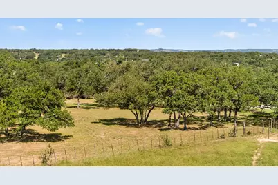 106 El Nopal Dr, Blanco, TX 78606 - Photo 6