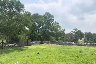 1366 Narrows Rd, Blanco, TX 78606 - Photo 4