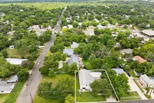 904 N Lincoln, Fredericksburg, TX 78624 - Photo 50