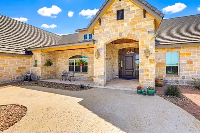 3704 E Club View Court, Kerrville, TX 78028 - Photo 4