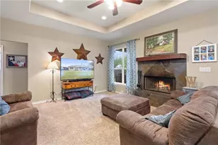 107 E Dawn Dr, Johnson City, TX 78636 - Photo 8