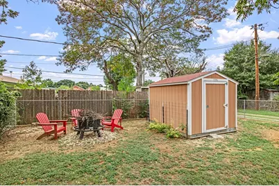 604 N Bowie, Fredericksburg, TX 78624 - Photo 26