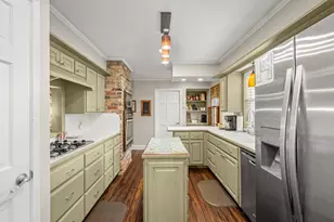 506 N Lincoln, Fredericksburg, TX 78624 - Photo 10
