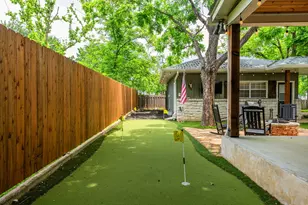 506 N Lincoln, Fredericksburg, TX 78624 - Photo 24